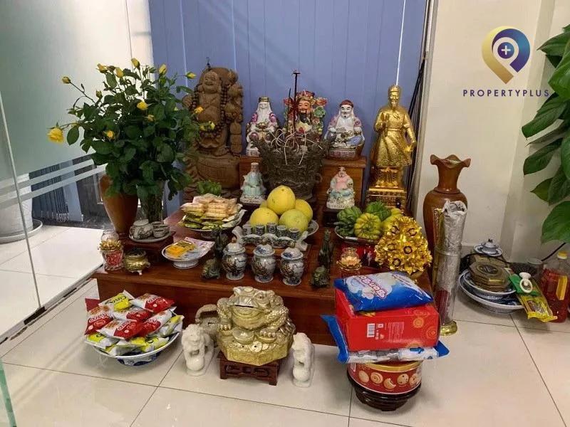 Hướng và vị trí đặt bàn thờ Thần Tài, ông Địa theo phong thủy