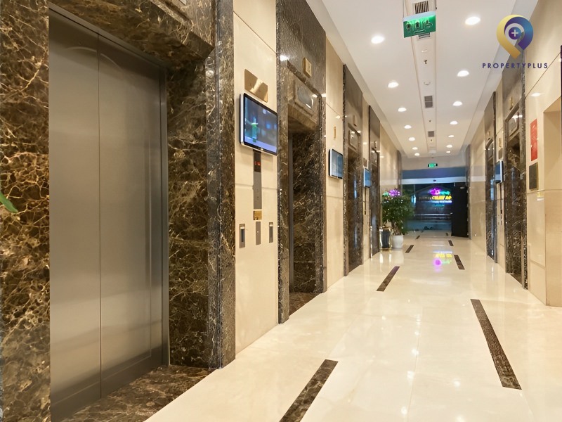 thang máy Tòa Nhà Capital Tower