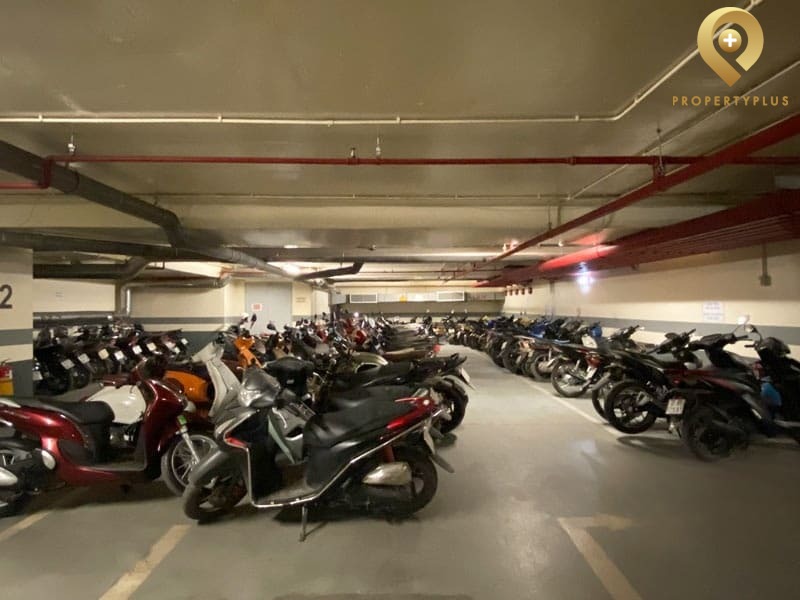 hầm xe Tòa Nhà Lancaster