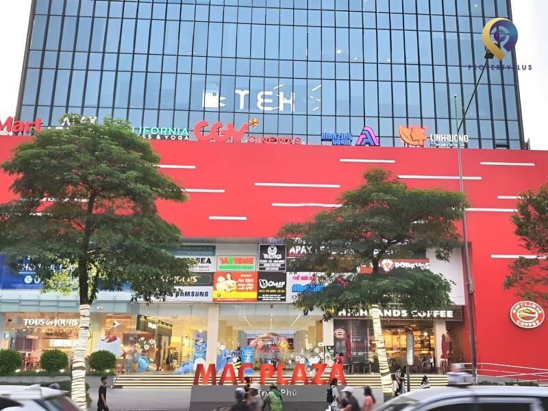 Mac Plaza