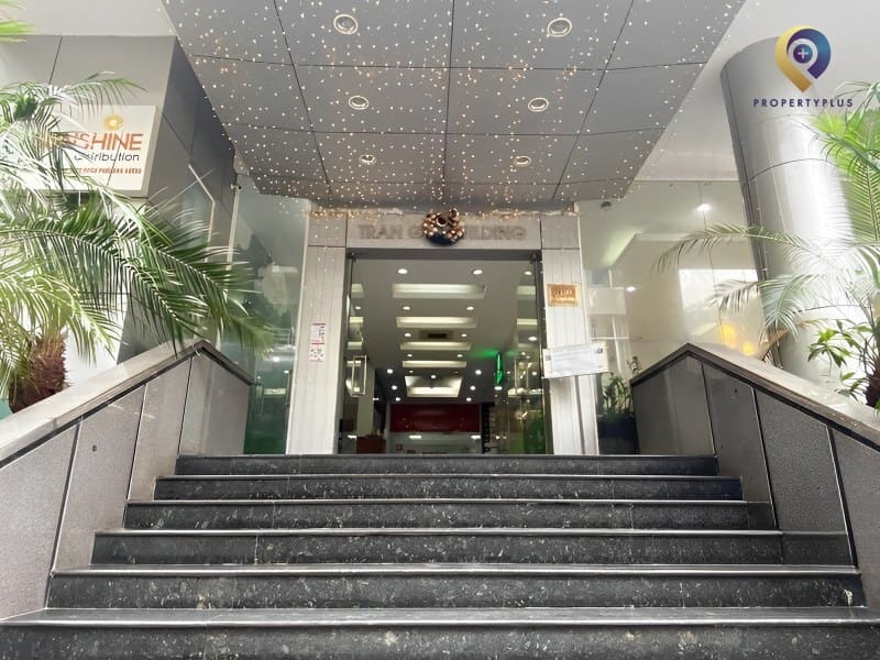 lối vào trần gia building