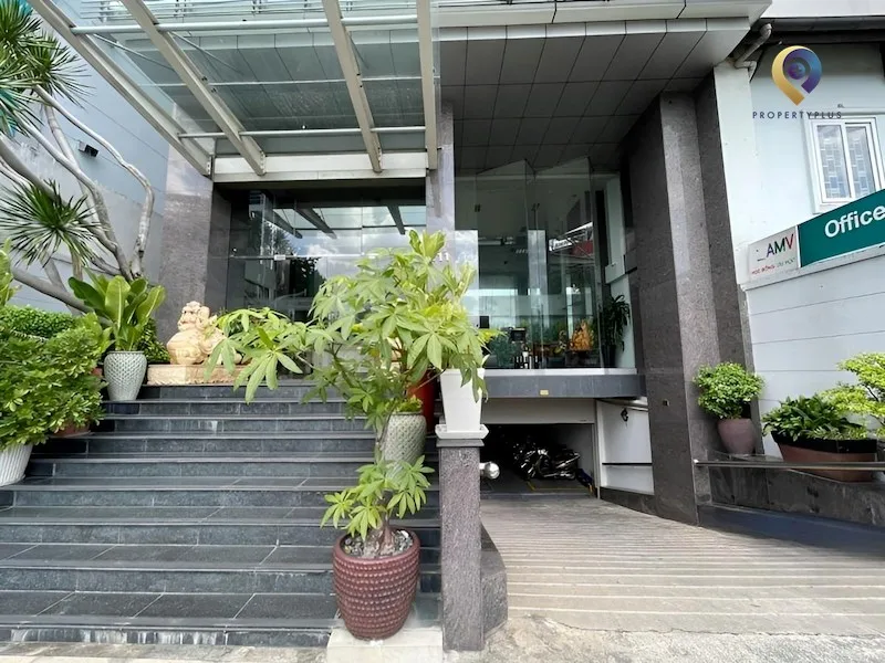 Bach Building