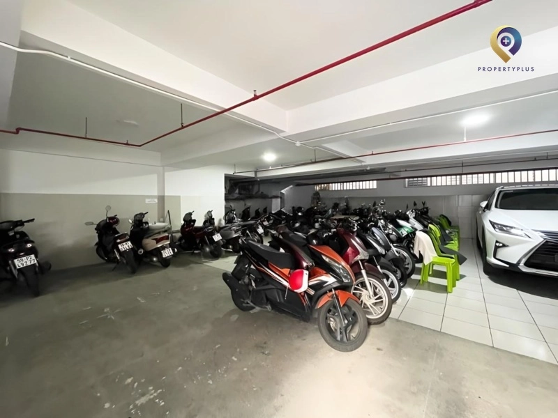 Blue Diamond Y2-3-4 có tầng hầm đỗ xe an toàn, tiện lợi cho 25–35 phương tiện. Blue Diamond Y2-3-4 có tầng hầm đỗ xe an toàn, tiện lợi cho 25–35 phương tiện.