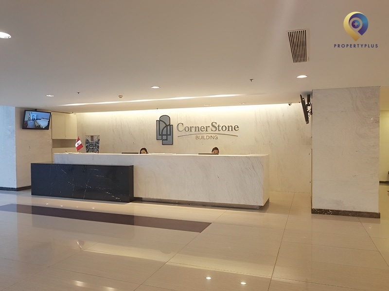 lễ tân Cornerstone Building