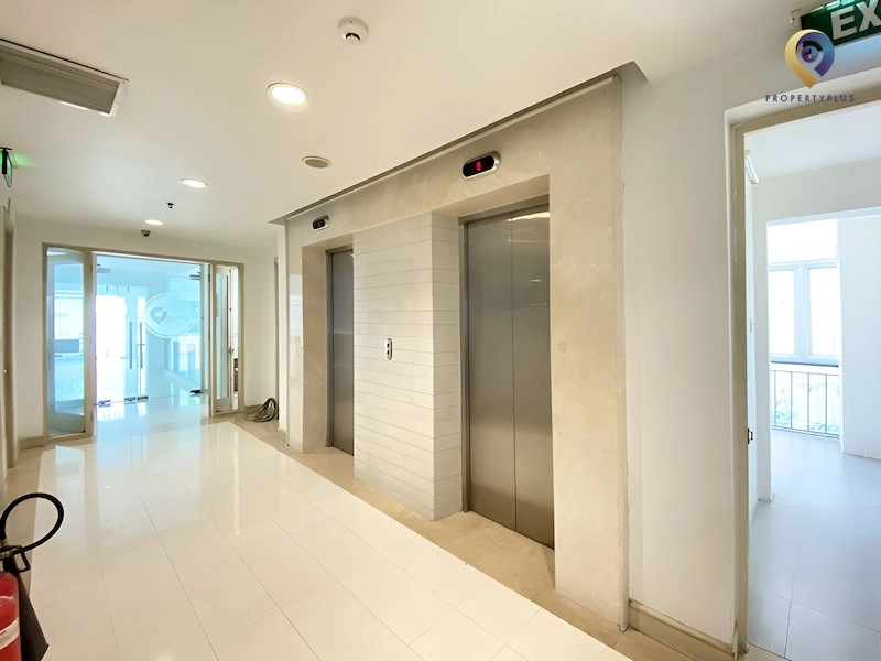 Dhouse Building