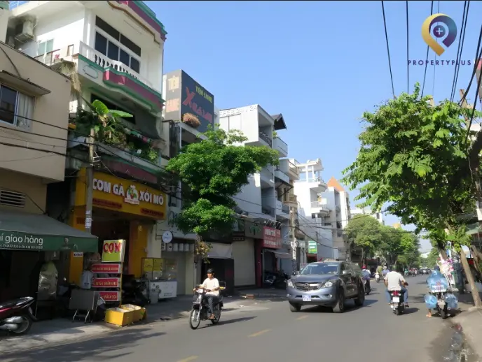 Đường Võ Oanh