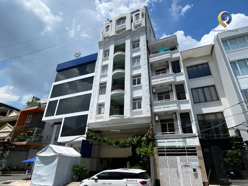 Đường Võ Oanh