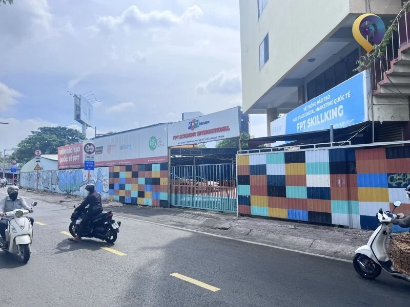 FPT Academy Building FPT Academy Building