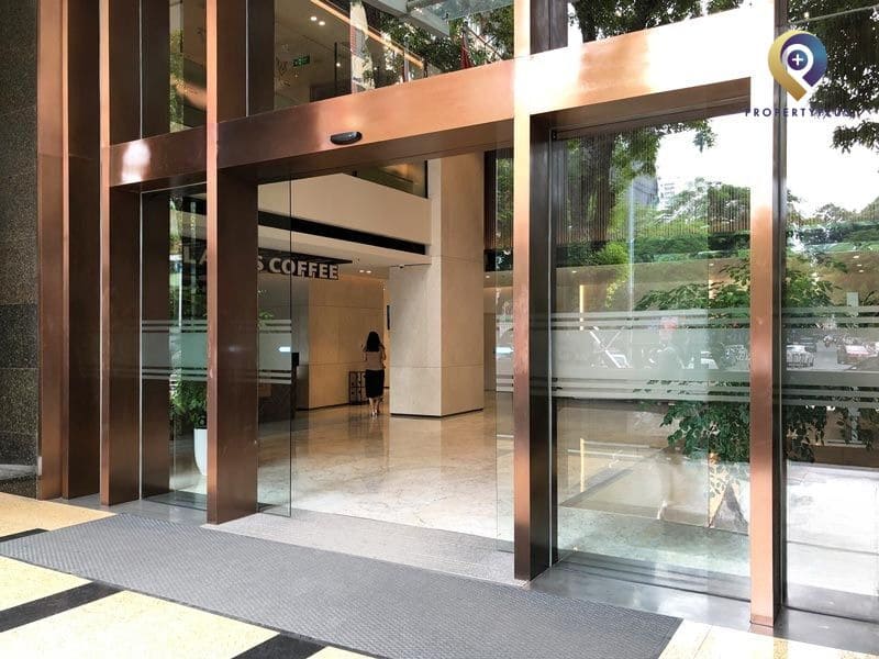cổng vào Tòa Nhà Gelex Tower