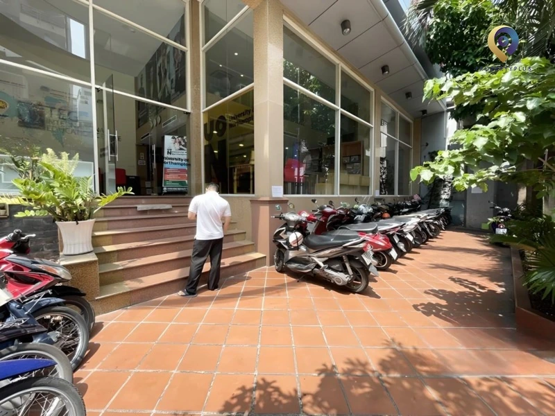 Gems Office Building