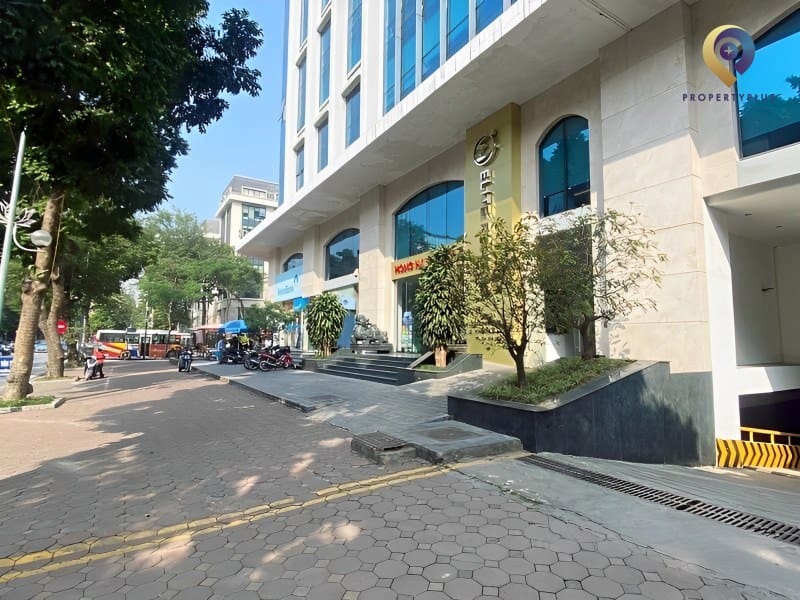 Hồng Hà Center