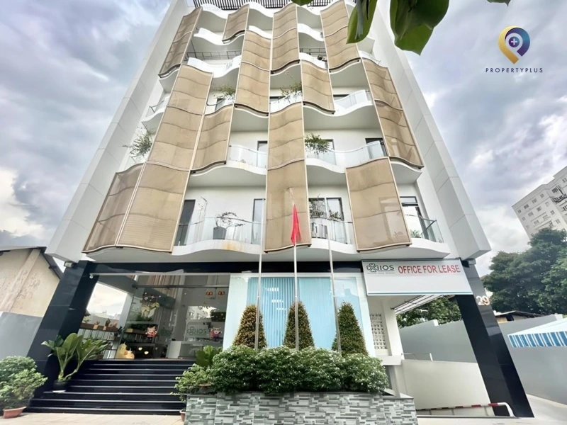 IOS Phạm Văn Đồng