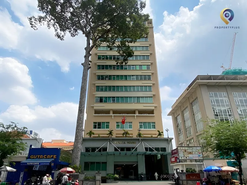 Itaxa House Building