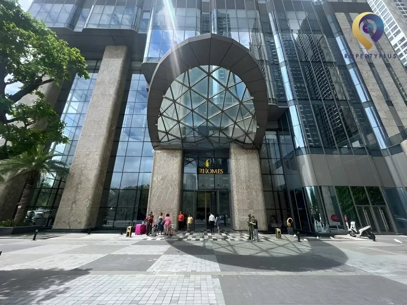 LANDMARK 81