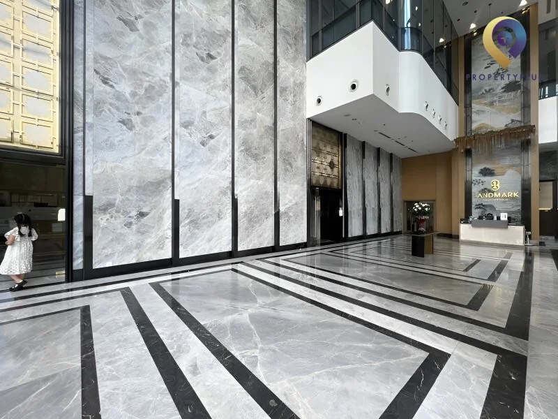 LANDMARK 81
