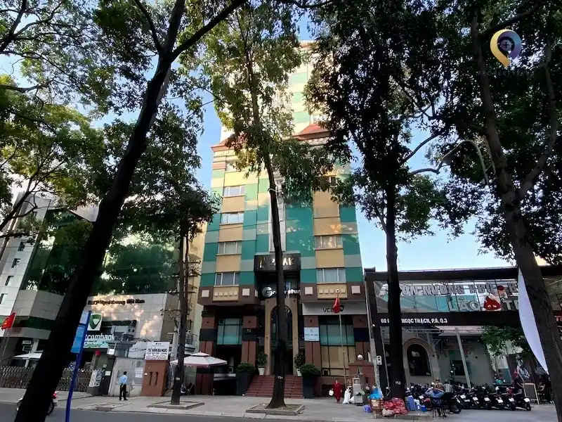 L’Mak Phạm Ngọc Thạch