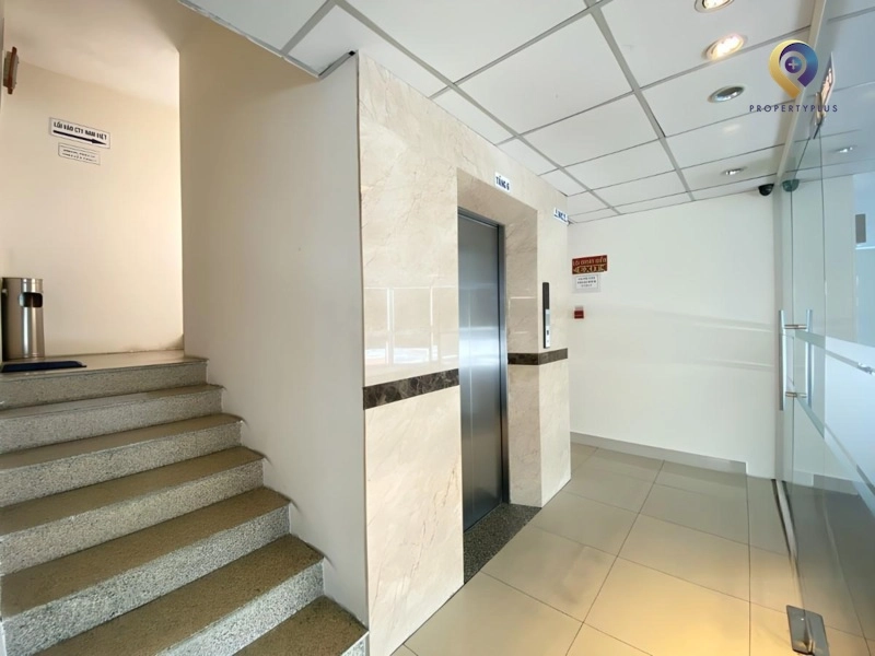 Lucky House Building Lucky House Building