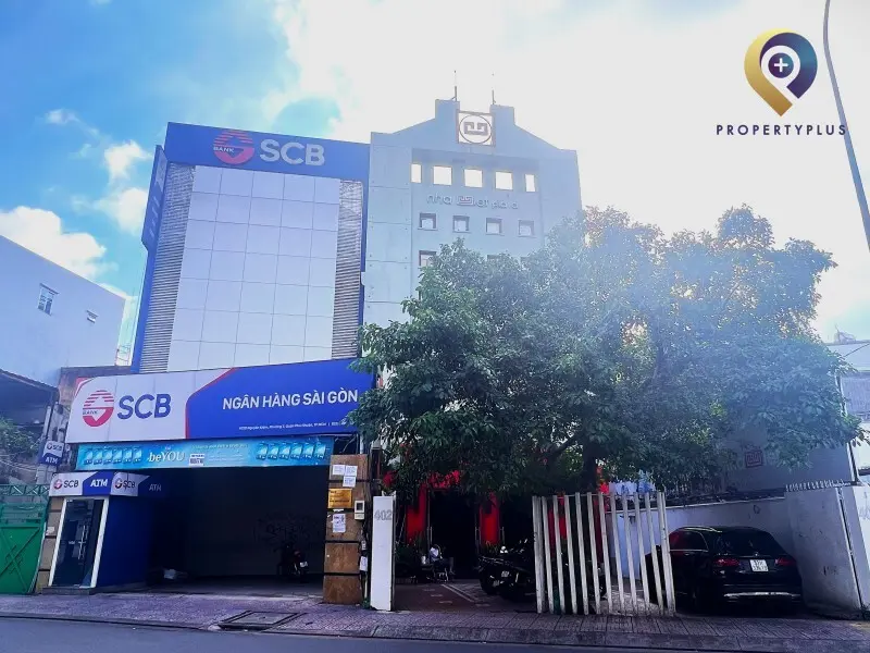 Nhà Việt Plaza