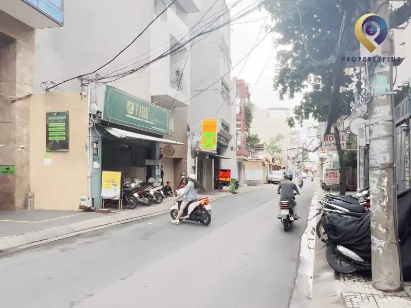 Núi Thành Núi Thành