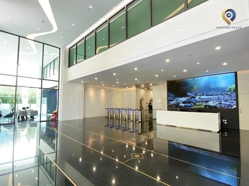 Pearl 5 Building