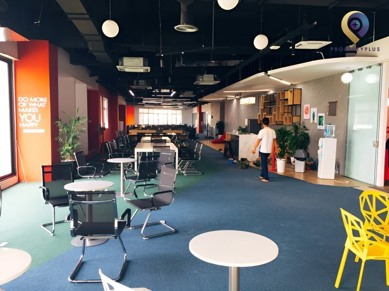 Office for Lease in O Cho Dua Ward