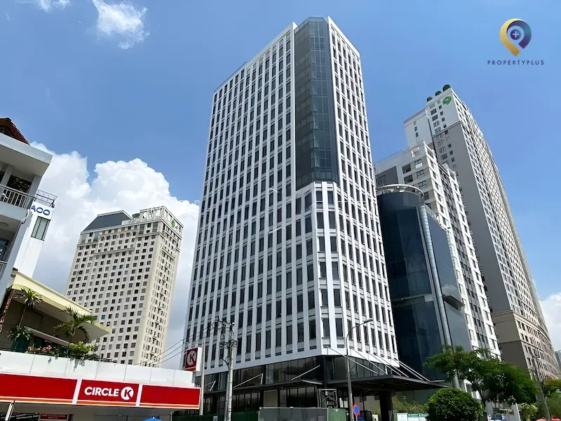 Office for Lease in Xom Chieu Ward Office for Lease in Xom Chieu Ward