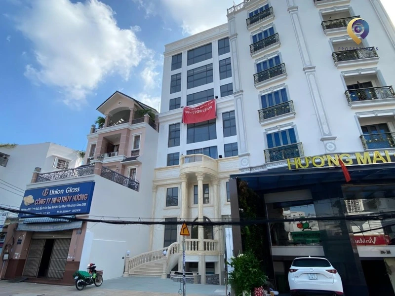 PLS Nguyễn Phúc Nguyên