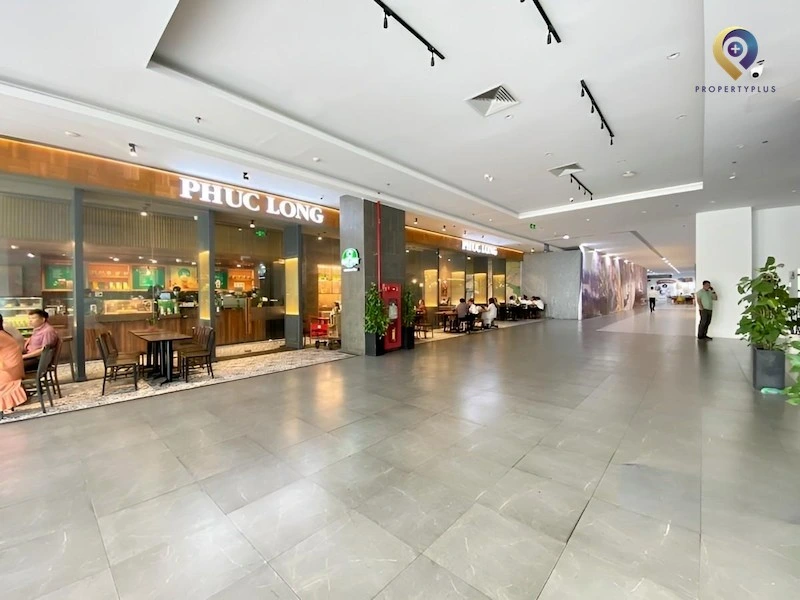Republic Plaza