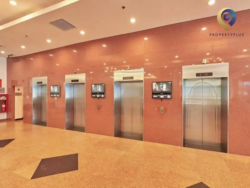 Hệ thống thang máy tại tòa nhà CEO Tower