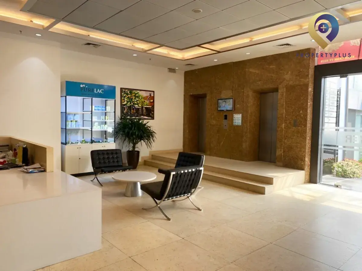 Hệ thống thang máy tại tòa nhà Detech Tower 1