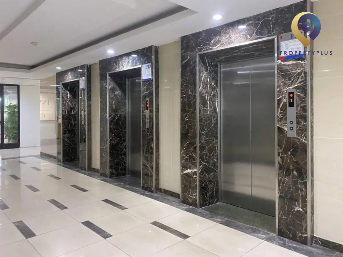 Hệ thống thang máy tại tòa nhà Hapulico Center Building