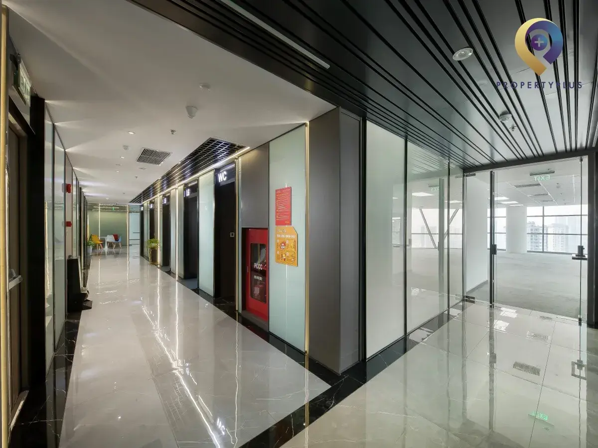 Hệ thống thang máy của tòa nhà hạng B
