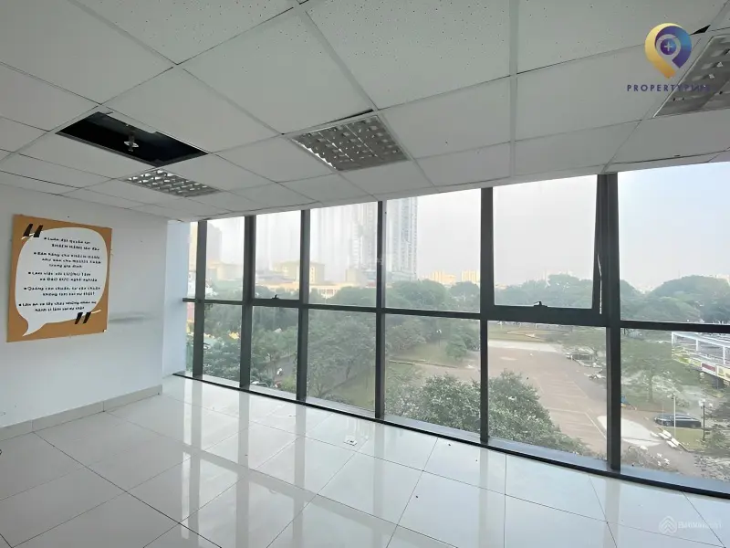 Hệ thống cửa kính chiếu sáng văn phòng
