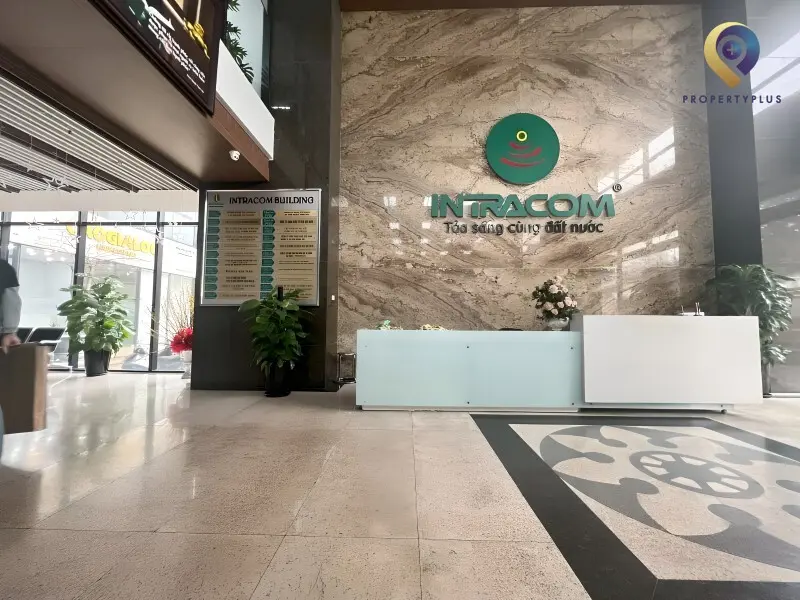 Sảnh lễ tân tại tòa nhà Intracom Cầu Diễn