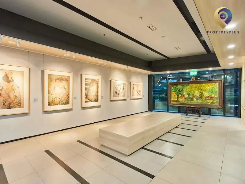 Không gian chờ tại sảnh tầng 1 tòa nhà