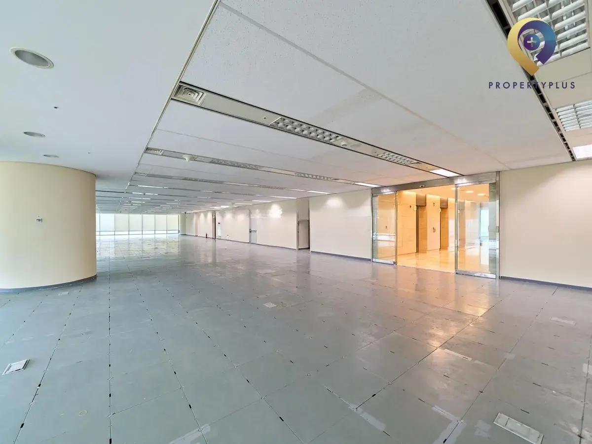 Mặt sàn văn phòng Lotte Center Hanoi