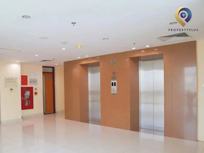 Hệ thống thang máy tốc độ cao của tòa nhà Oriental Tower - 324 Tây Sơn