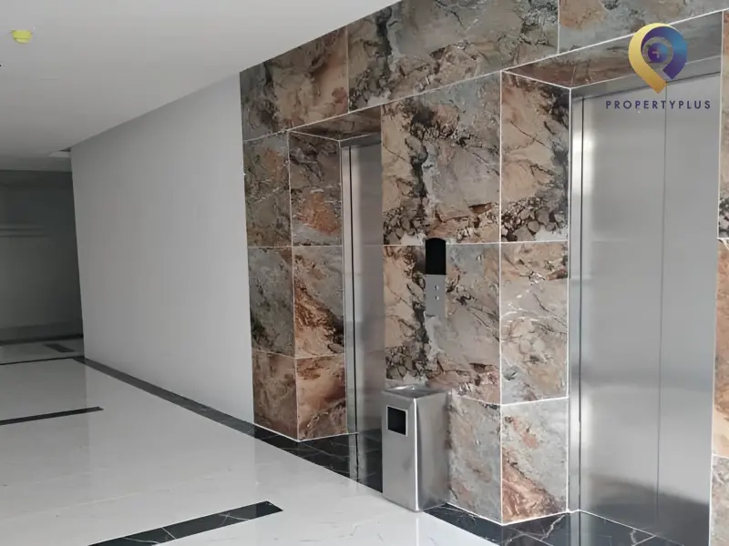 Trang bị thang máy hiện đại mỗi tầng