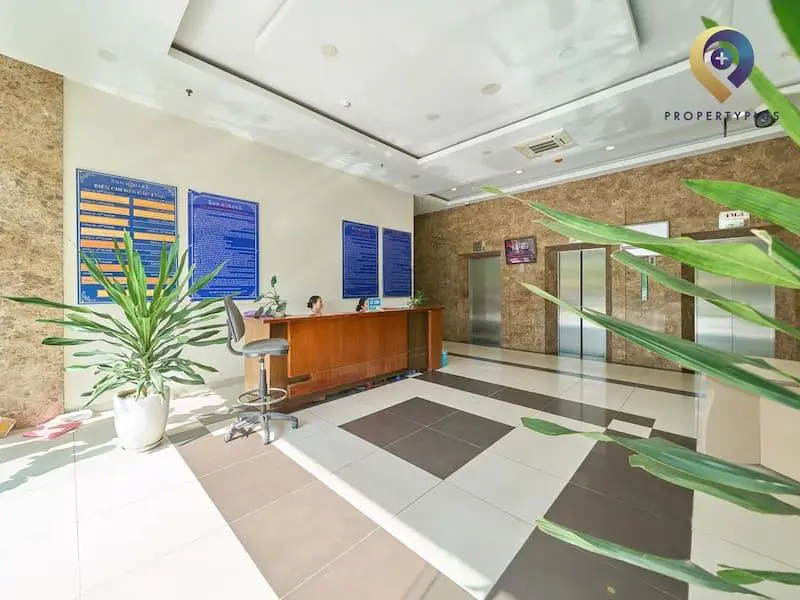 Sảnh lễ tân bên trong tòa nhà Sun Square