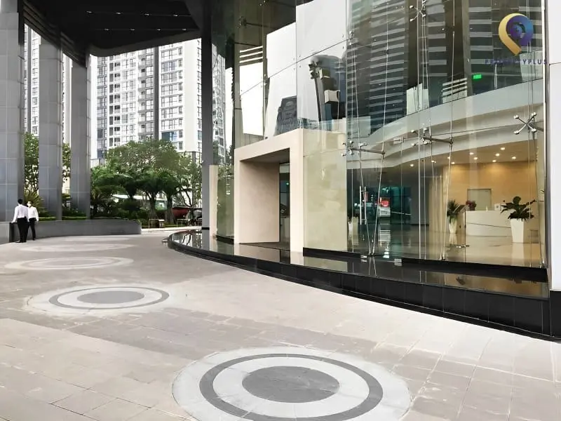 Phân tích giá thuê và chi phí vận hành tại Thai Nam Building