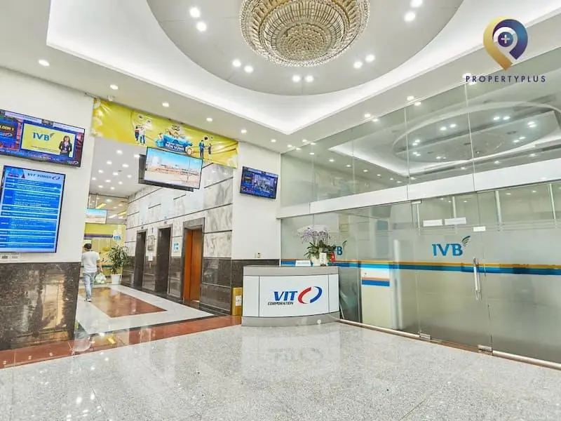 Sảnh lễ tân tòa nhà VIT Tower