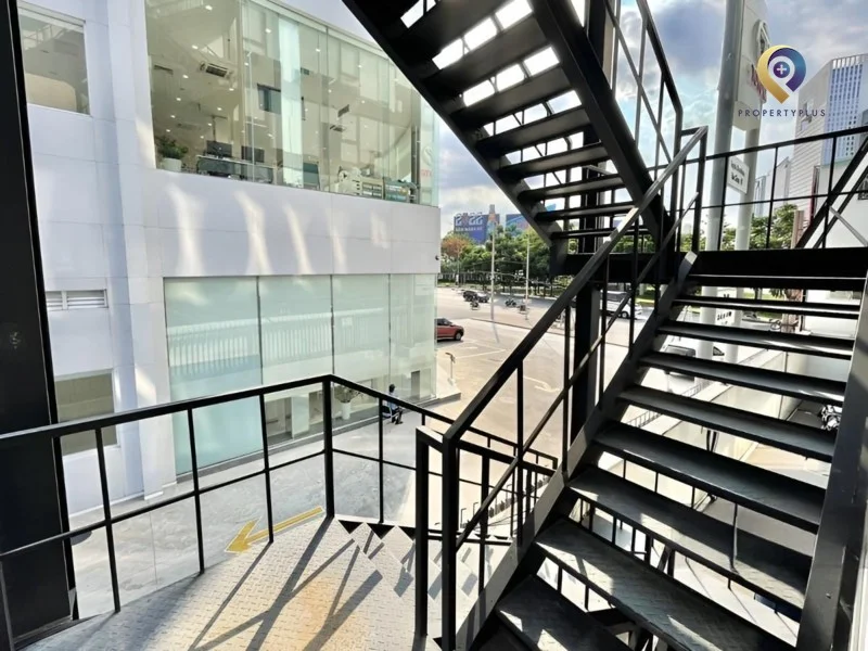 S1 Building