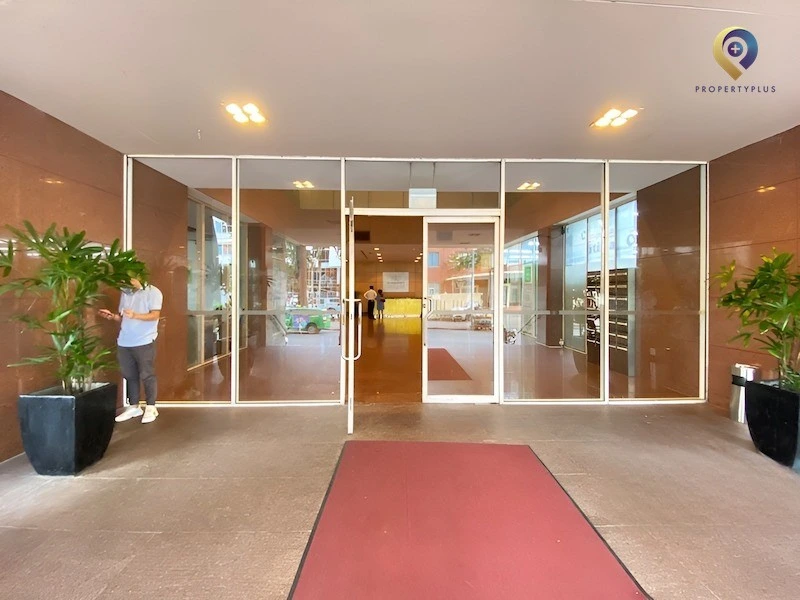 Somerset Building