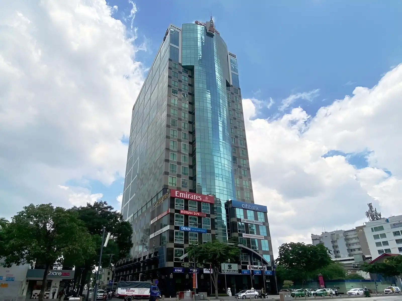 Sunwah Tower
