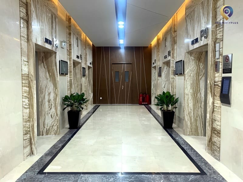 Thaiholdings Tower