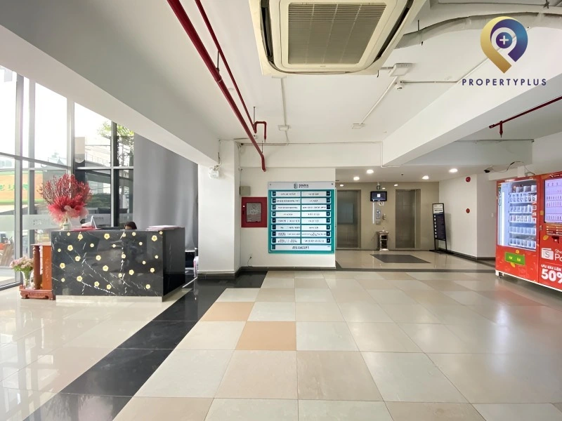 The Galleria Metro 6