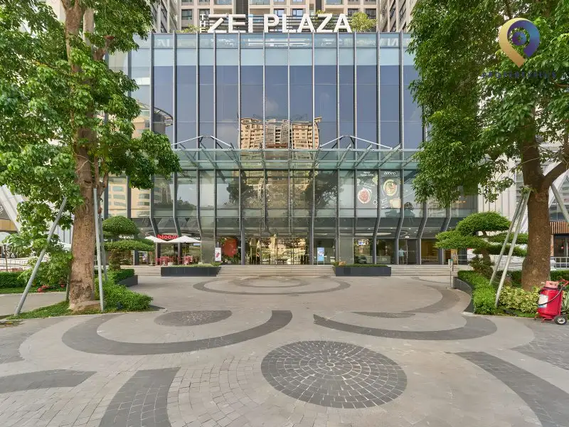 The Zei Plaza