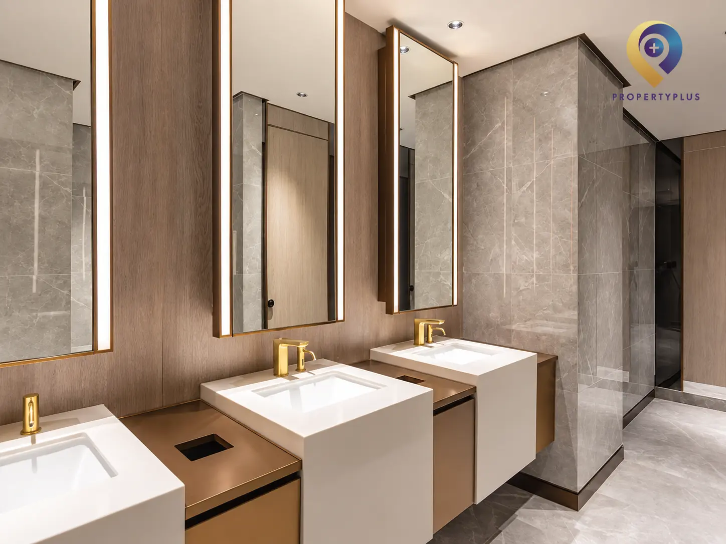 Khu vực nhà vệ sinh tại Tiến Bộ Plaza