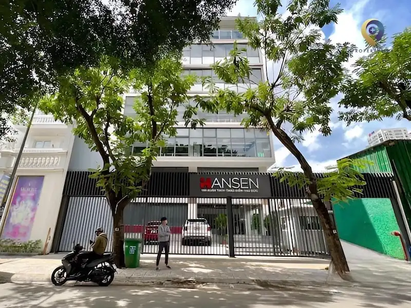 Tòa nhà 100 Xuân Thủy