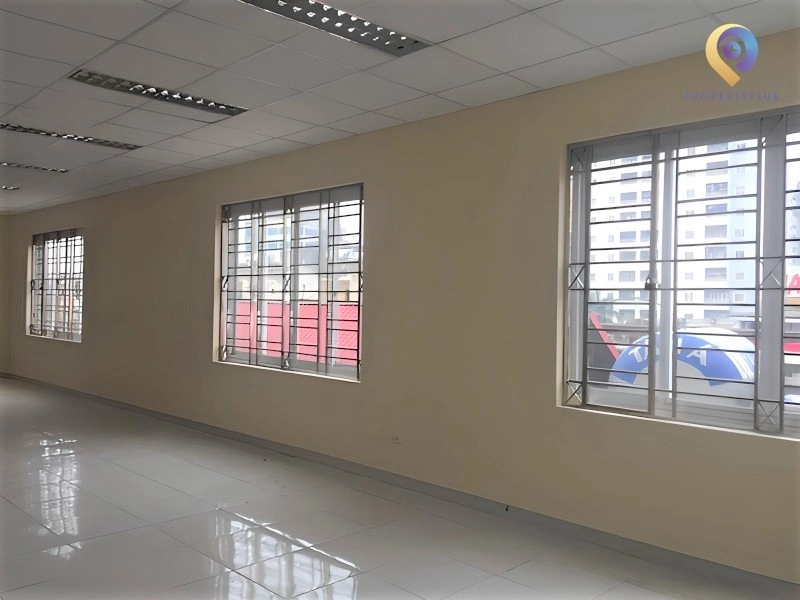 Tòa nhà 121 Nguyễn Phong Sắc